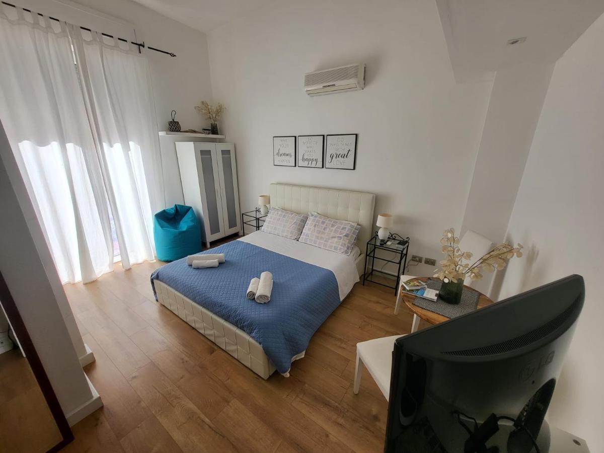 Bed and Breakfast Living Cagliari Marina Zewnętrze zdjęcie
