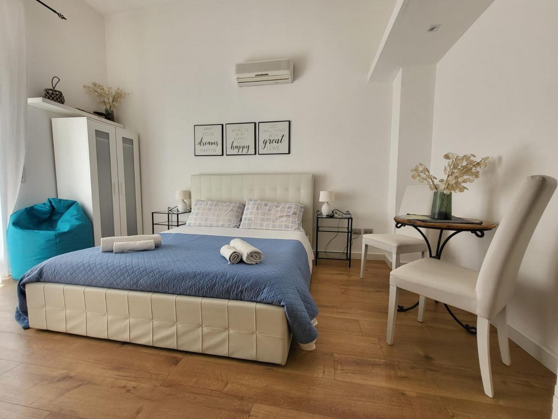 Bed and Breakfast Living Cagliari Zewnętrze zdjęcie